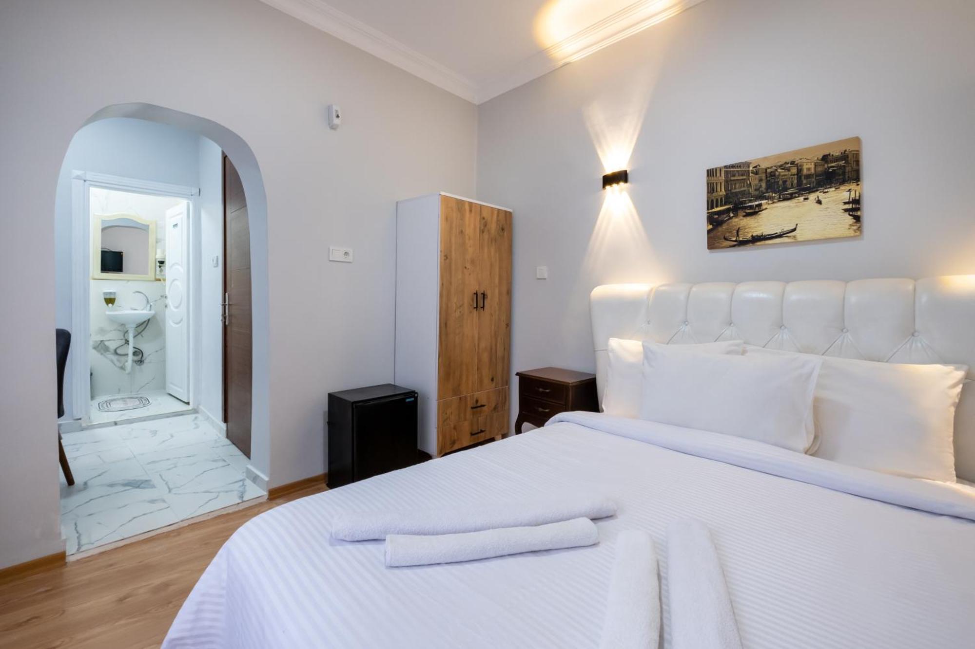 Istanblue Taksim Apart Hotel Стамбул Екстер'єр фото