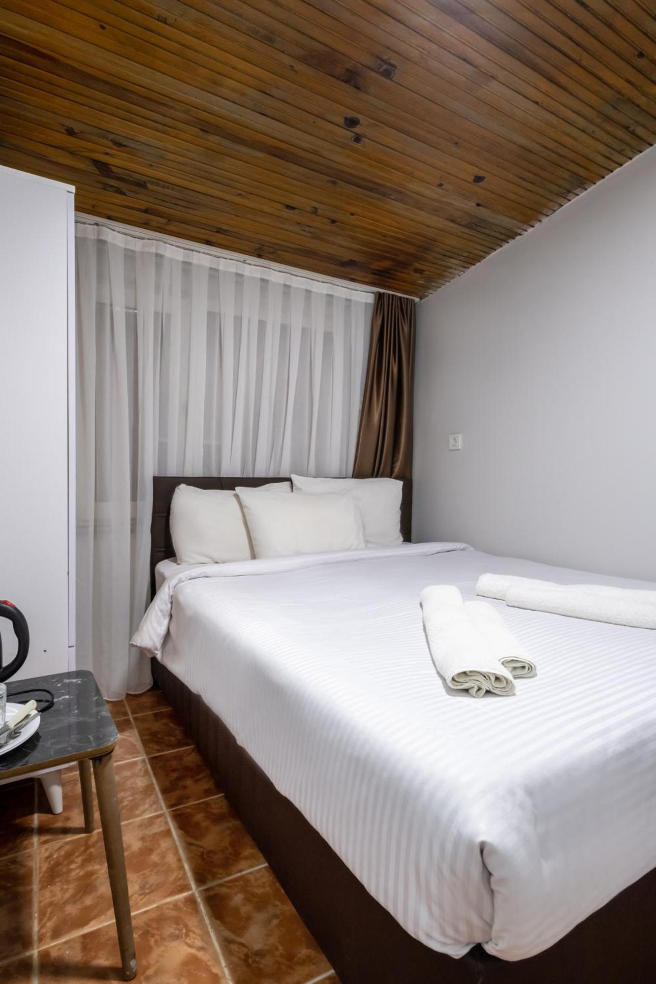 Istanblue Taksim Apart Hotel Стамбул Екстер'єр фото